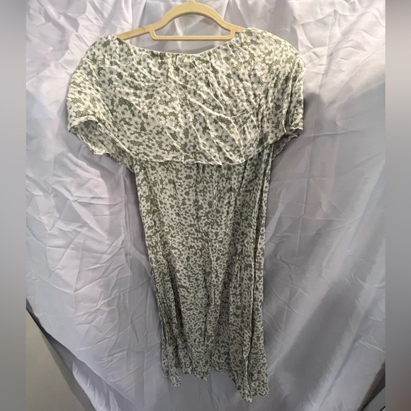 Dress - Picture 4 of 7